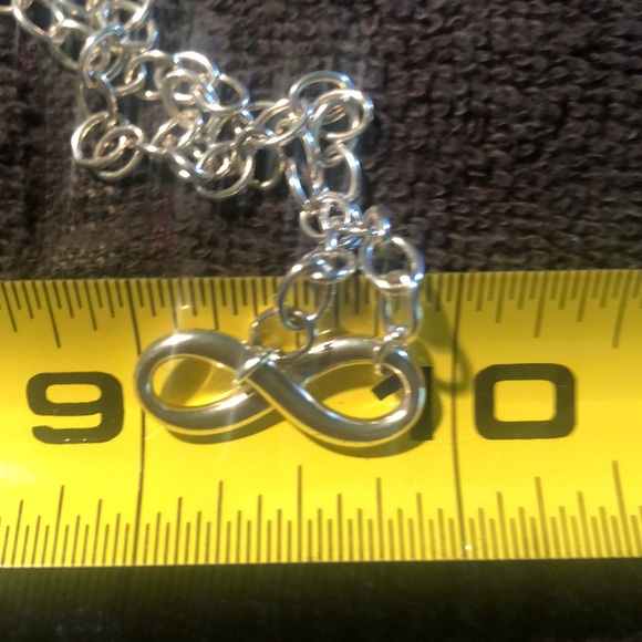 Infinity link chain necklace 18” Tiffany & co sterling silver, boxed & bagged - Picture 4 of 10